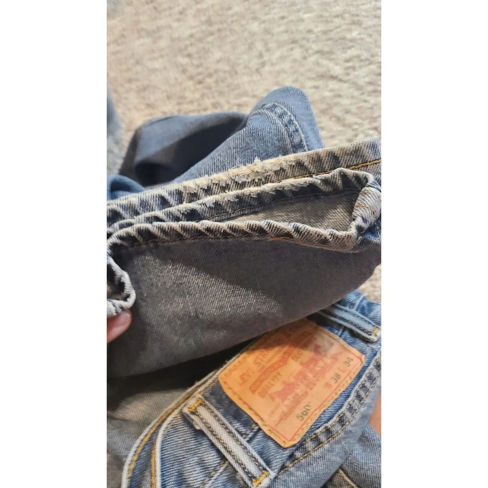 Levi's 560 Comfort Fit Jeans 38x34 - Light Wash Baggy Tapered Barrel Jeans